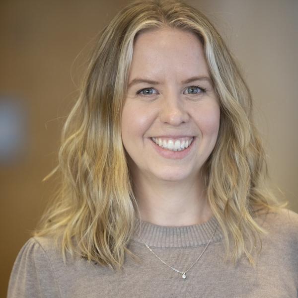 Eveline Bjorndahl